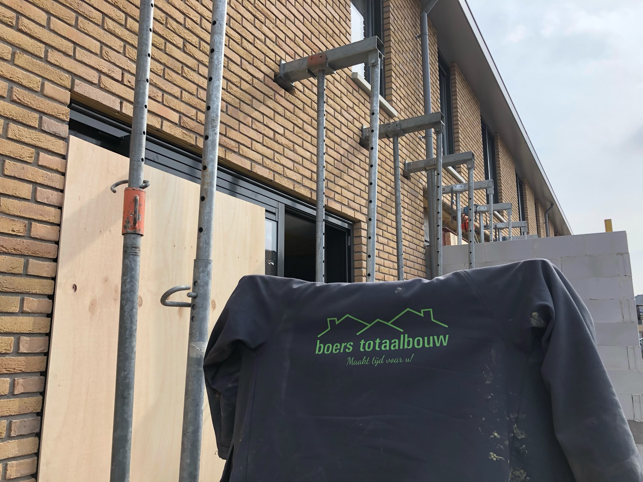 Aanbouw in uitvoering door Boers & Breuer Totaalbouw in regio Waalwijk